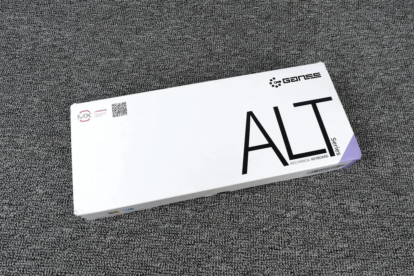 机械键盘拆卸图解-第1张图片-王尘宇