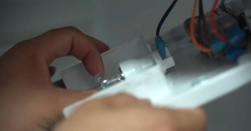 夏普冰箱不制冷怎么办-第1张图片-王尘宇