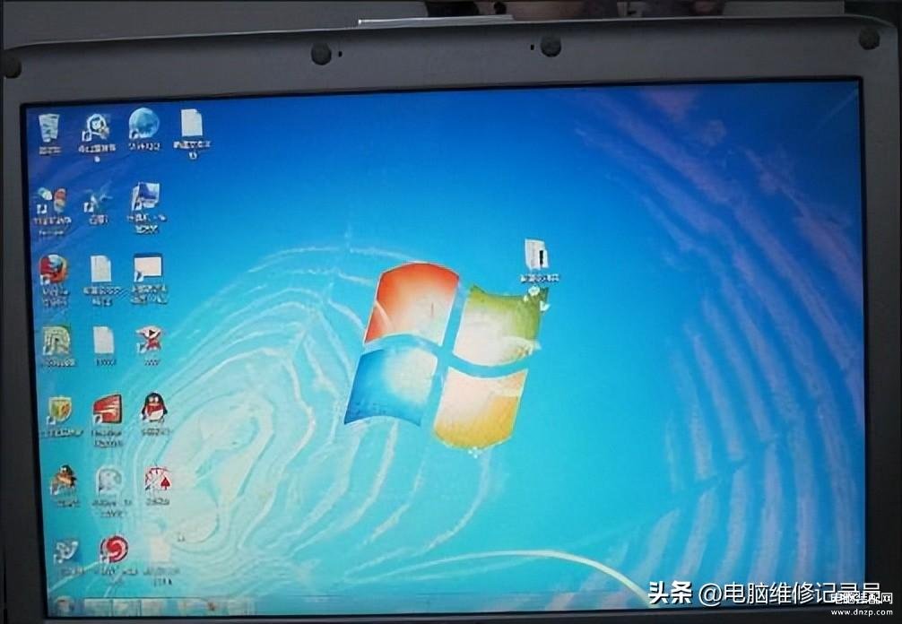 显示器闪屏是什么原因-第1张图片-王尘宇